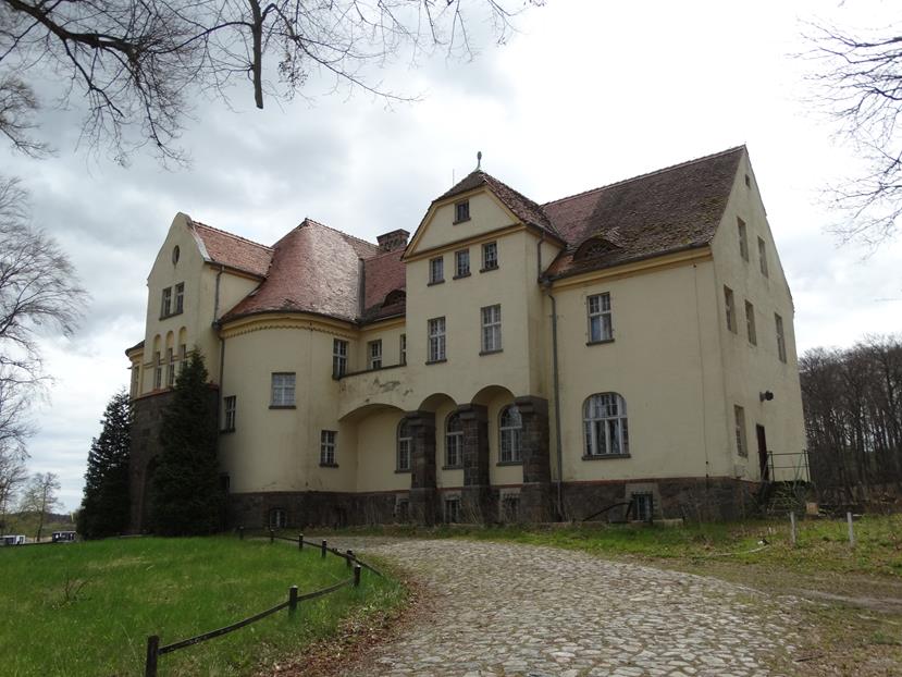 Sławutówko eklektyczny pałac rodu von Below « Zamki Rotmanka