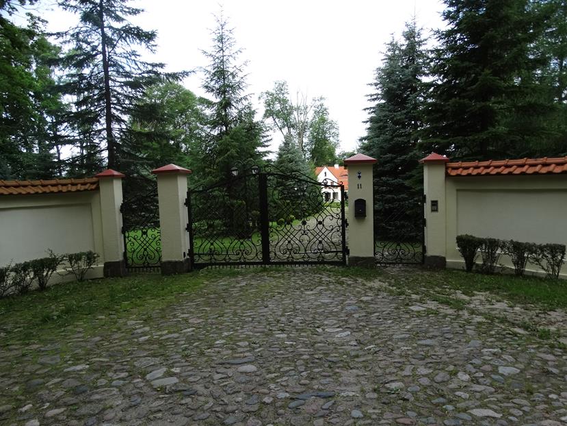 Barnowo późnobarokowy pałac Puttkamerów « Zamki Rotmanka