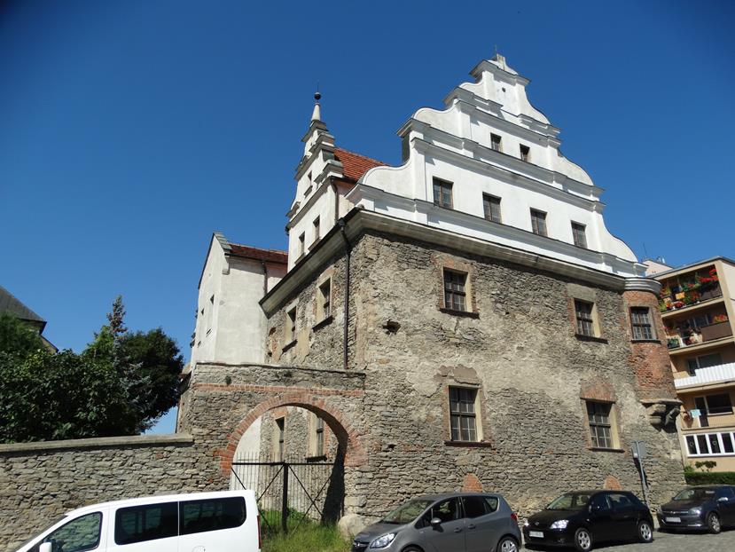 Strzelin Dwór Książąt Brzeskich « Zamki Rotmanka